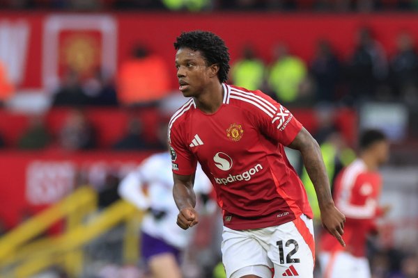 记者:曼联向罗马推荐马拉西亚,罗马正在认真考虑