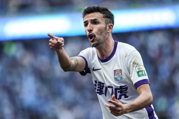 基莱斯:无暇顾及金靴之争 南下沪杭我要继续得分