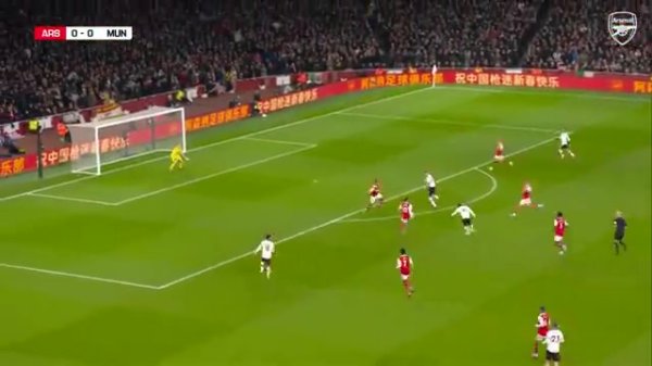 神兵救主!23年英超,恩凯提亚补时致胜球 ,阿森纳3-2力克曼联