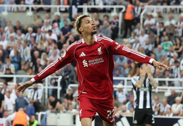 埃基蒂克谈生涯：目标是赢得英超第一名   去大巴黎后我变得更好