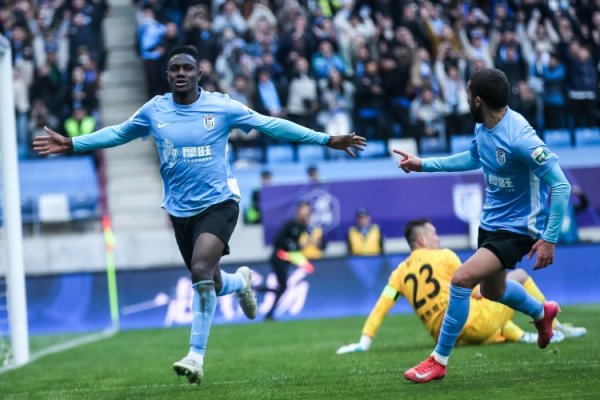 大连英博官方：马莱莱患慢性劳损性耻骨炎，目前病情稳定复健    顺利